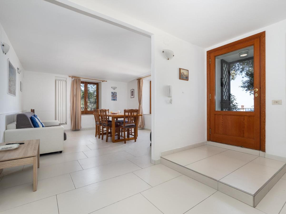 Villa Ulivi Apt Sorrent Exterior foto